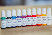 Încarcă imaginea în vizualizatorul Galerie, Culoare pentru rasina epoxidica - transparent ALB drop-in 10 gr
